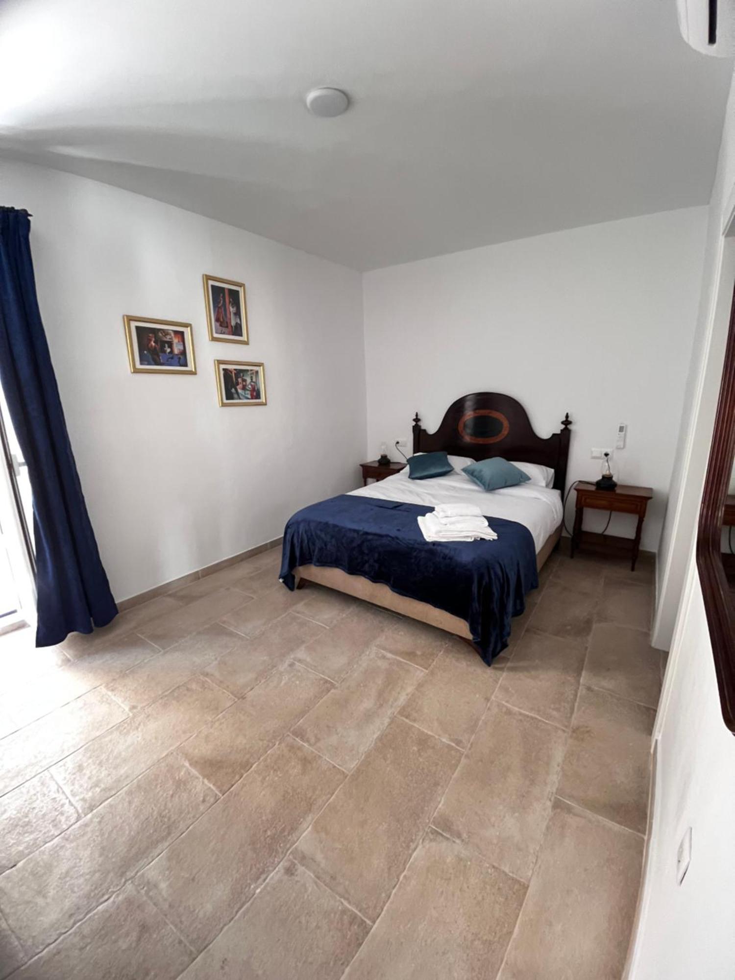 Shanti'S Andalusian Rooms Malaga Zewnętrze zdjęcie