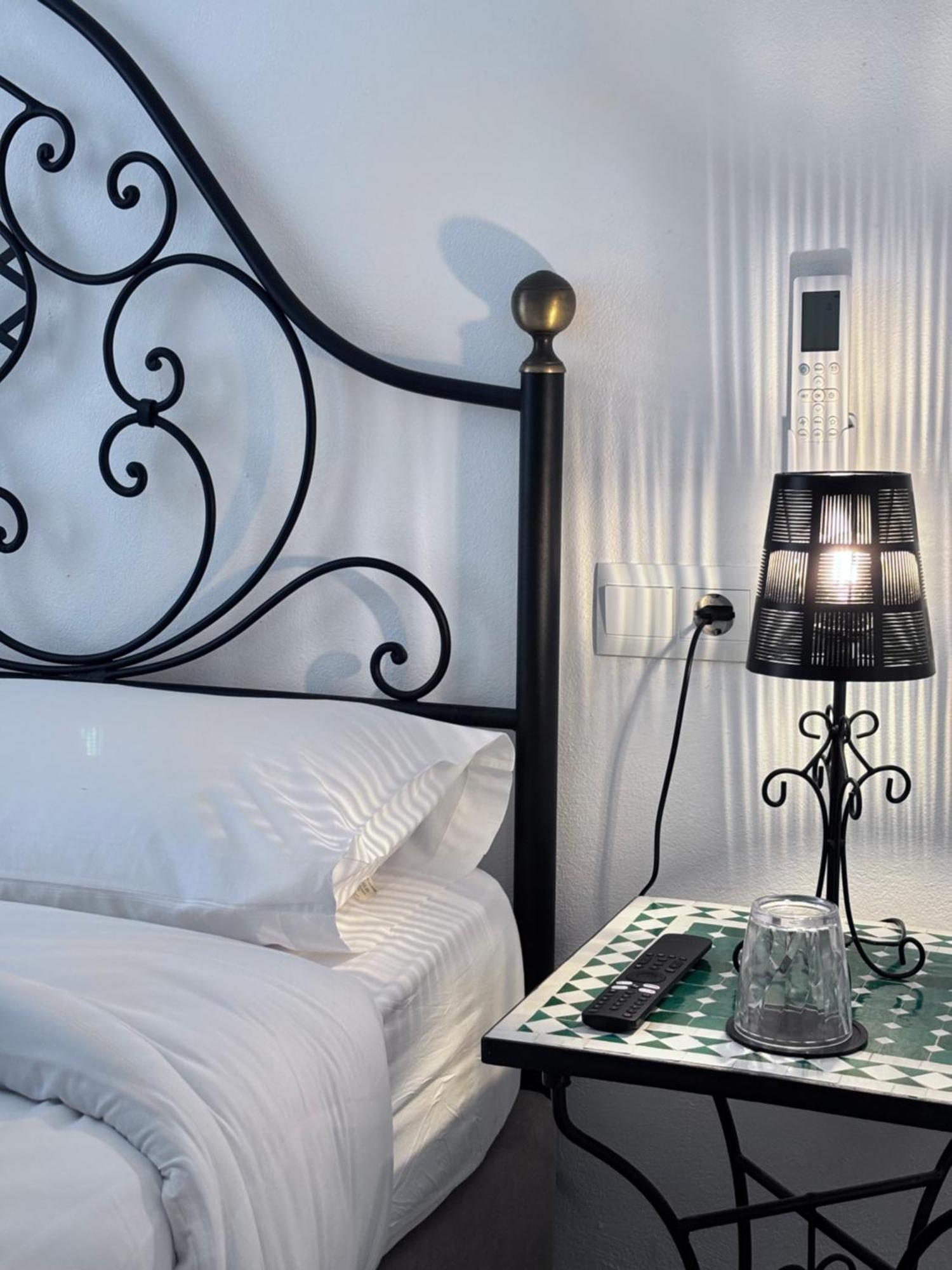 Shanti'S Andalusian Rooms Malaga Zewnętrze zdjęcie